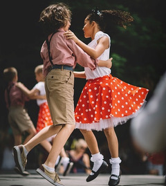 April 29 is World Dance Day!